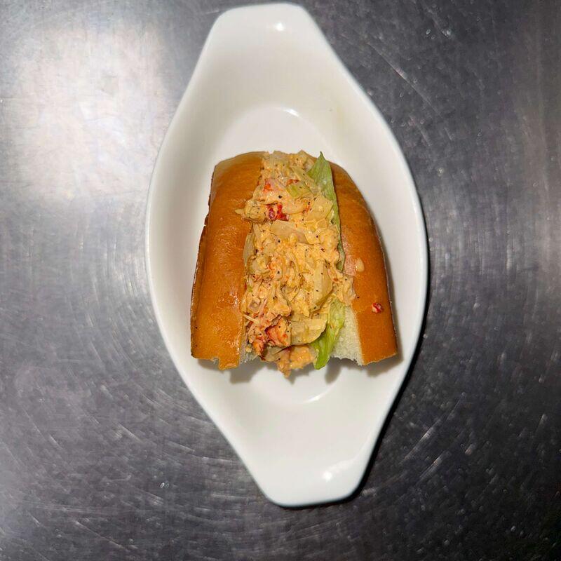 Signature Lobster Roll$$